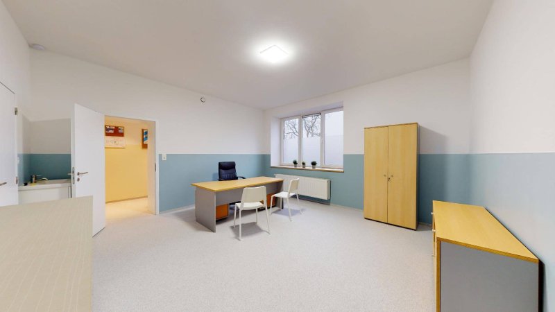 Photo du Cabinet spacieux cabinet (25m²) meublé