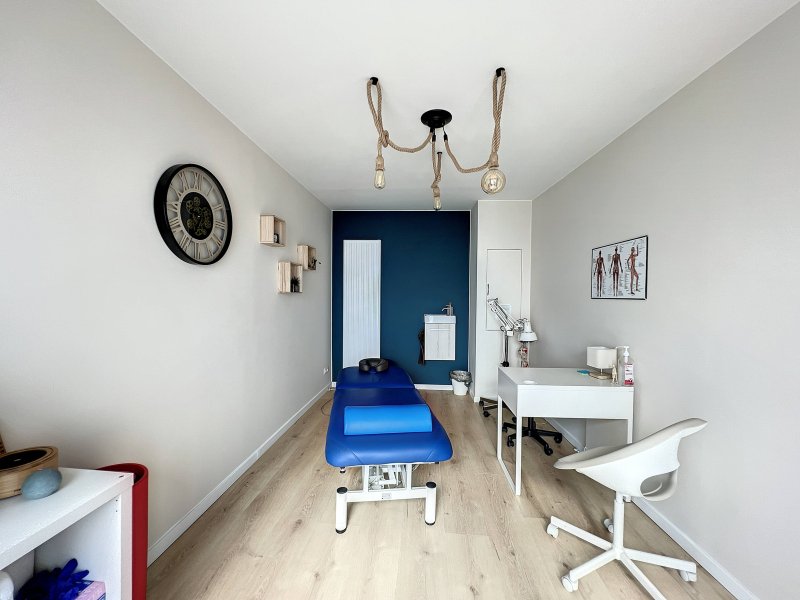 Cabinet rez-de-chaussée